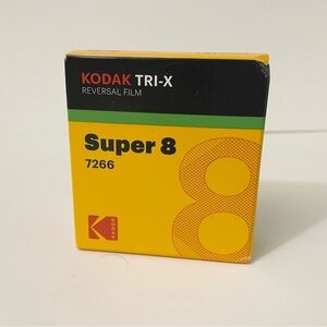 Kodak Tri-X 7266 Super-8 B&W Reversal Film